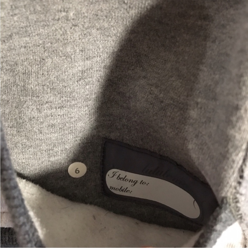 Lululemon Women’s Gray and White Scuba Hoodie Size 6 - Picture 5 of 6